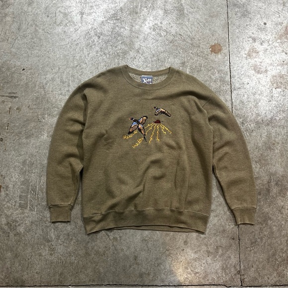 Vintage Outdoor Barn Rooster Pheasant Embroidered Lee Large Crewneck Sweatshirt - Picture 1 of 5